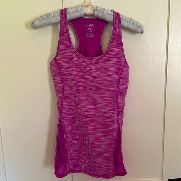 Kyodan magenta pink athletic tank top with built in bra and vented back size S - Picture 1 of 6